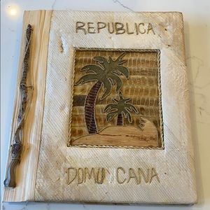 Banana leaf photo album